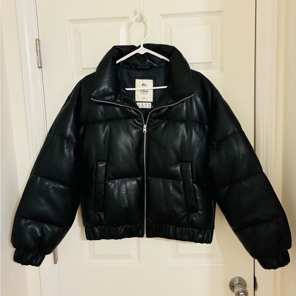 Abercrombie & Fitch Ultra Mini Puffer Vegan Leather